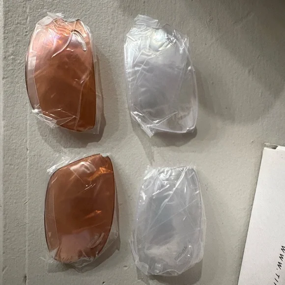 Tifosi Tyrant 2.0 Sport Wrap Sunglasses in White & Pink with Smoke Lens and - Picture 6 of 7